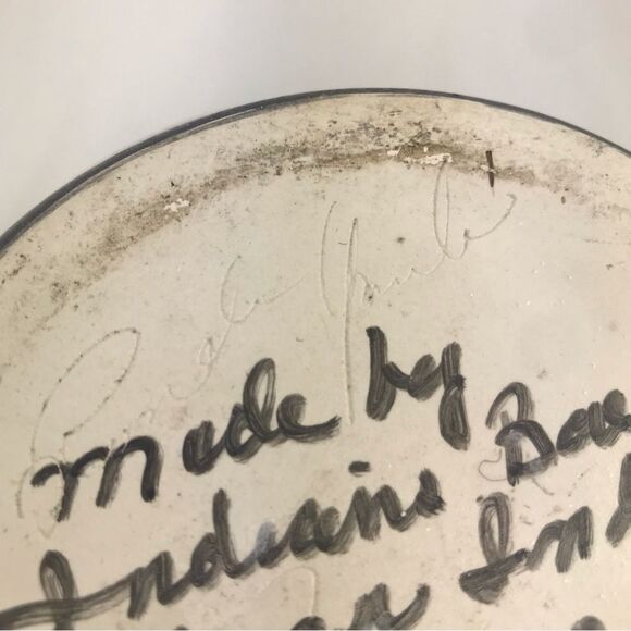 Native American Handcrafted Artist Signed Etched Painted Night Nature Pot 2018 - Picture 15 of 16